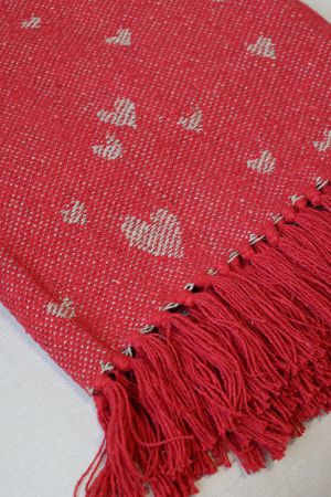 Aix Plaid af overskudsgarn m. hjerter