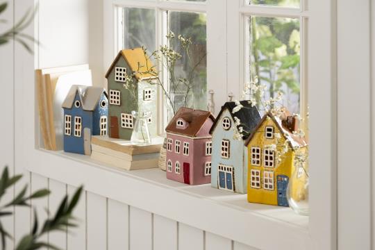 Hus t/fyrfadslys Nyhavn brun dør