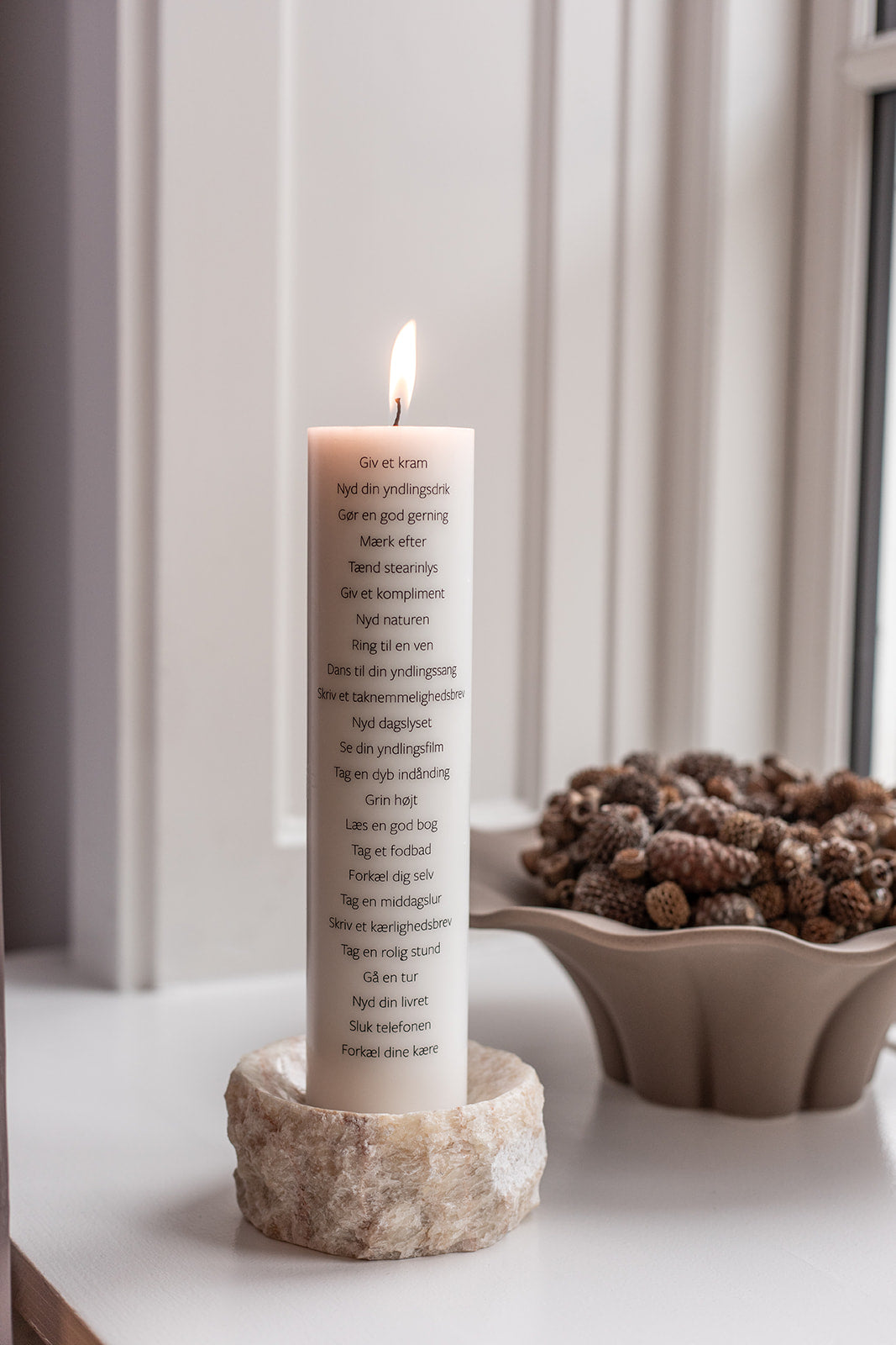 Kalenderlys med 24 øjeblikke af selvforkælelse