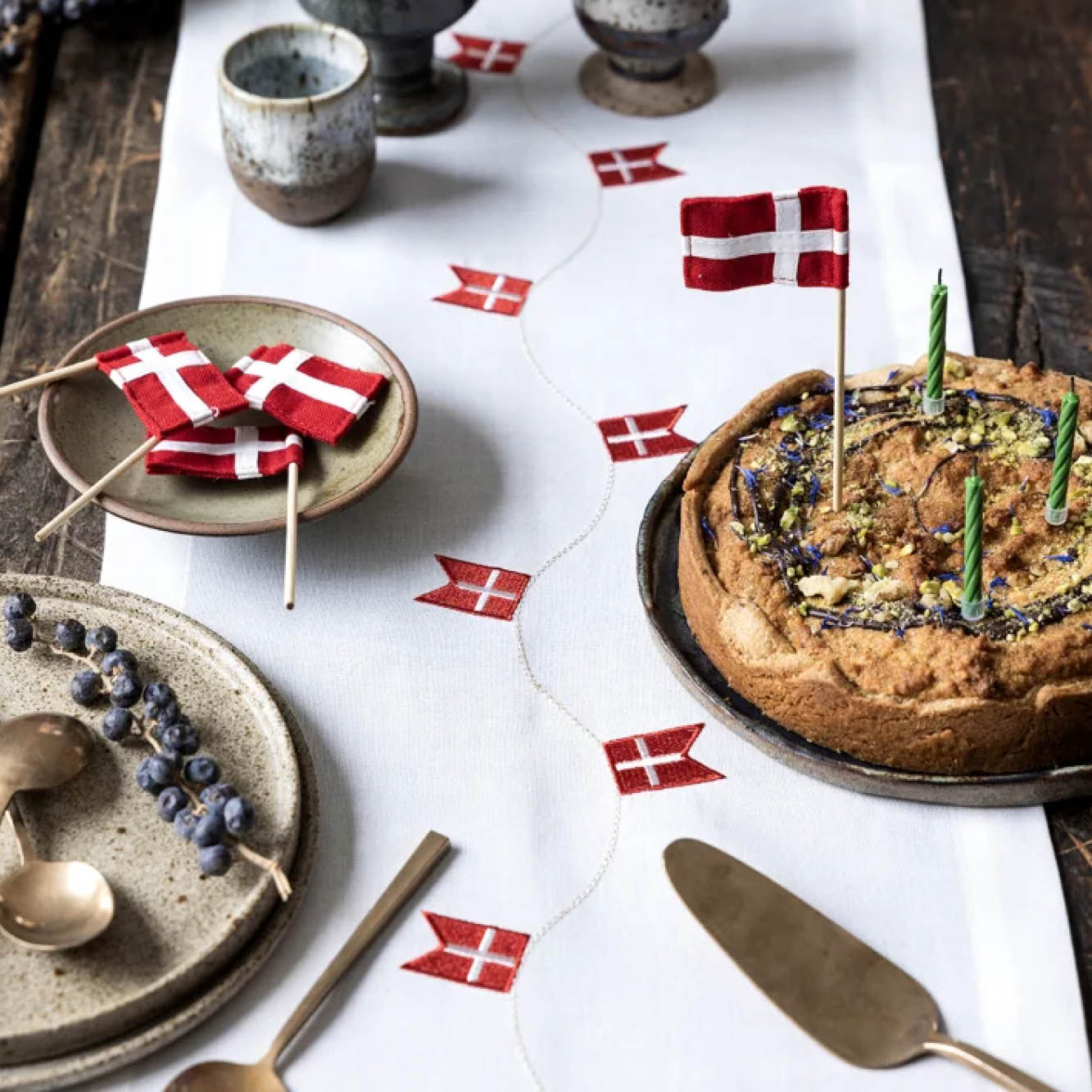 Bordløber med dannebrog