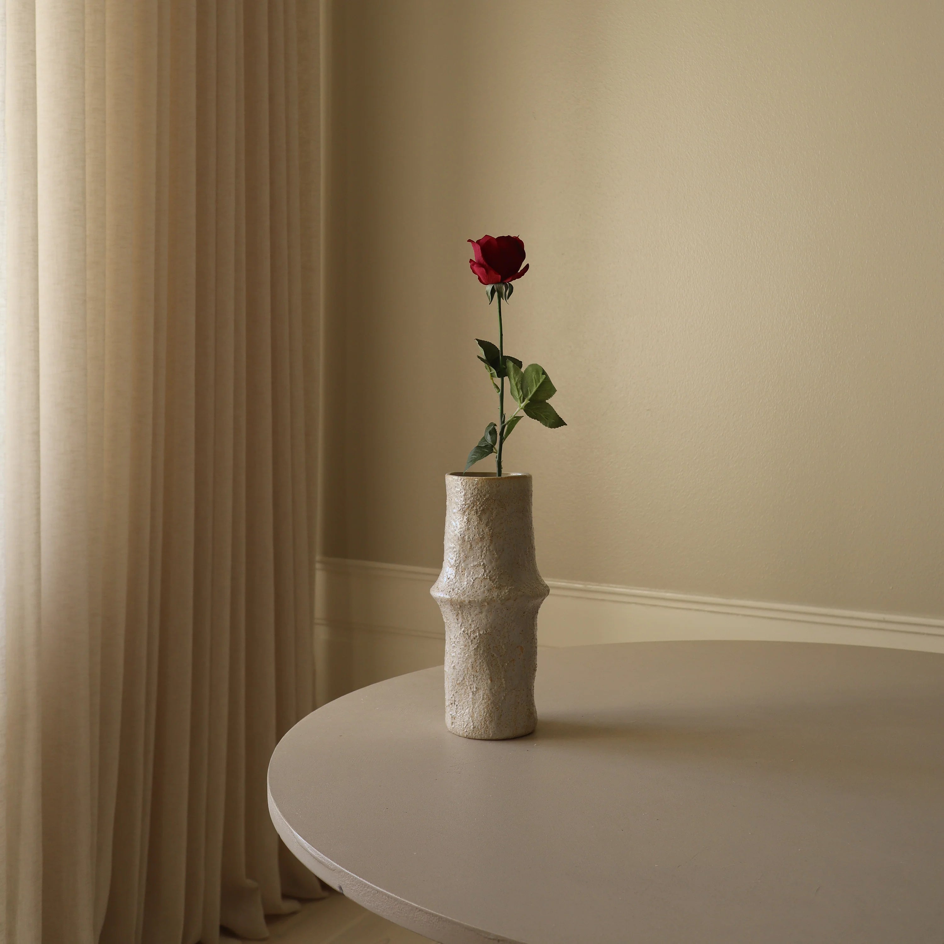 Mørkerød Premium Langstammet Rose