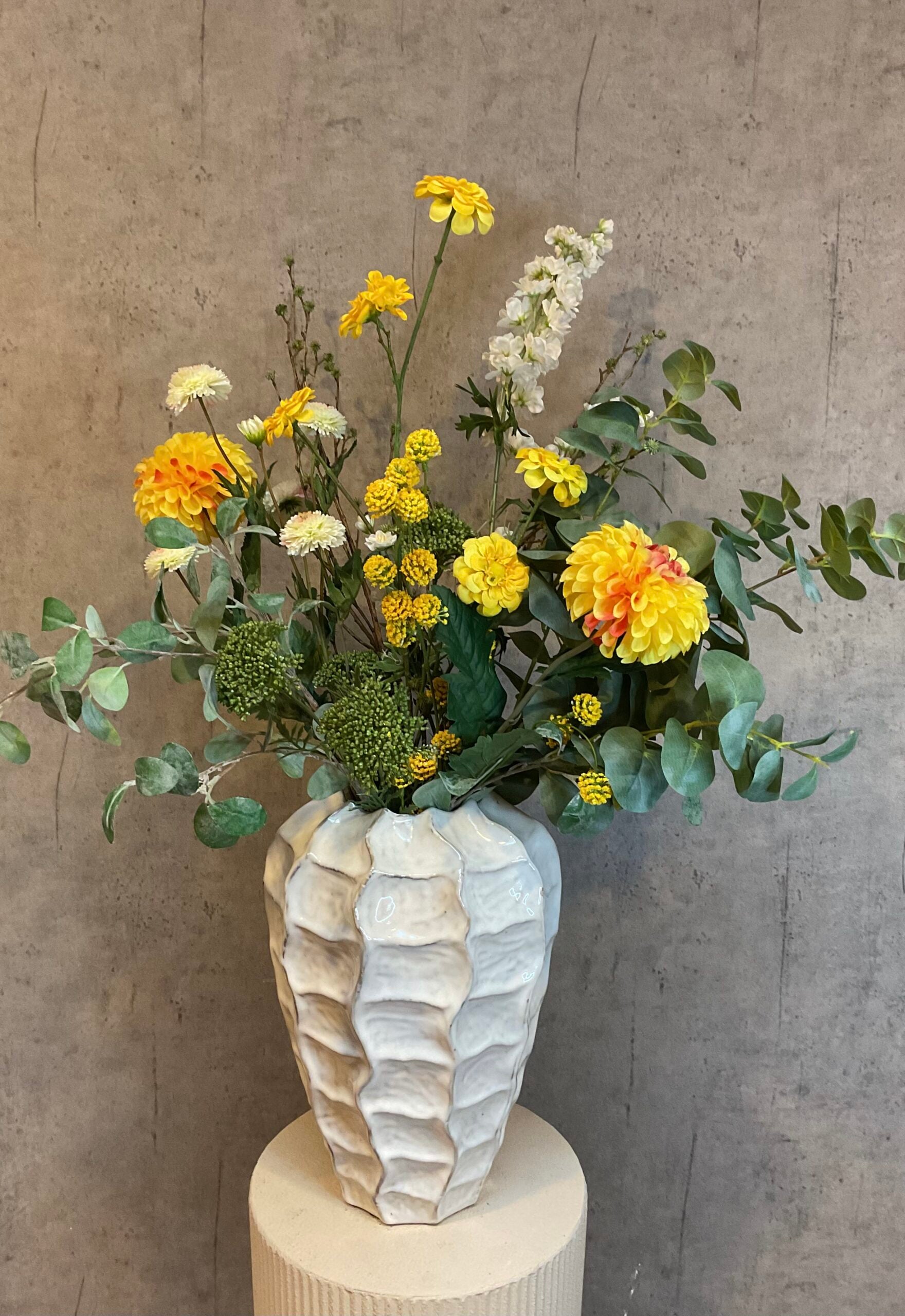 Dahlia gul h 75cm