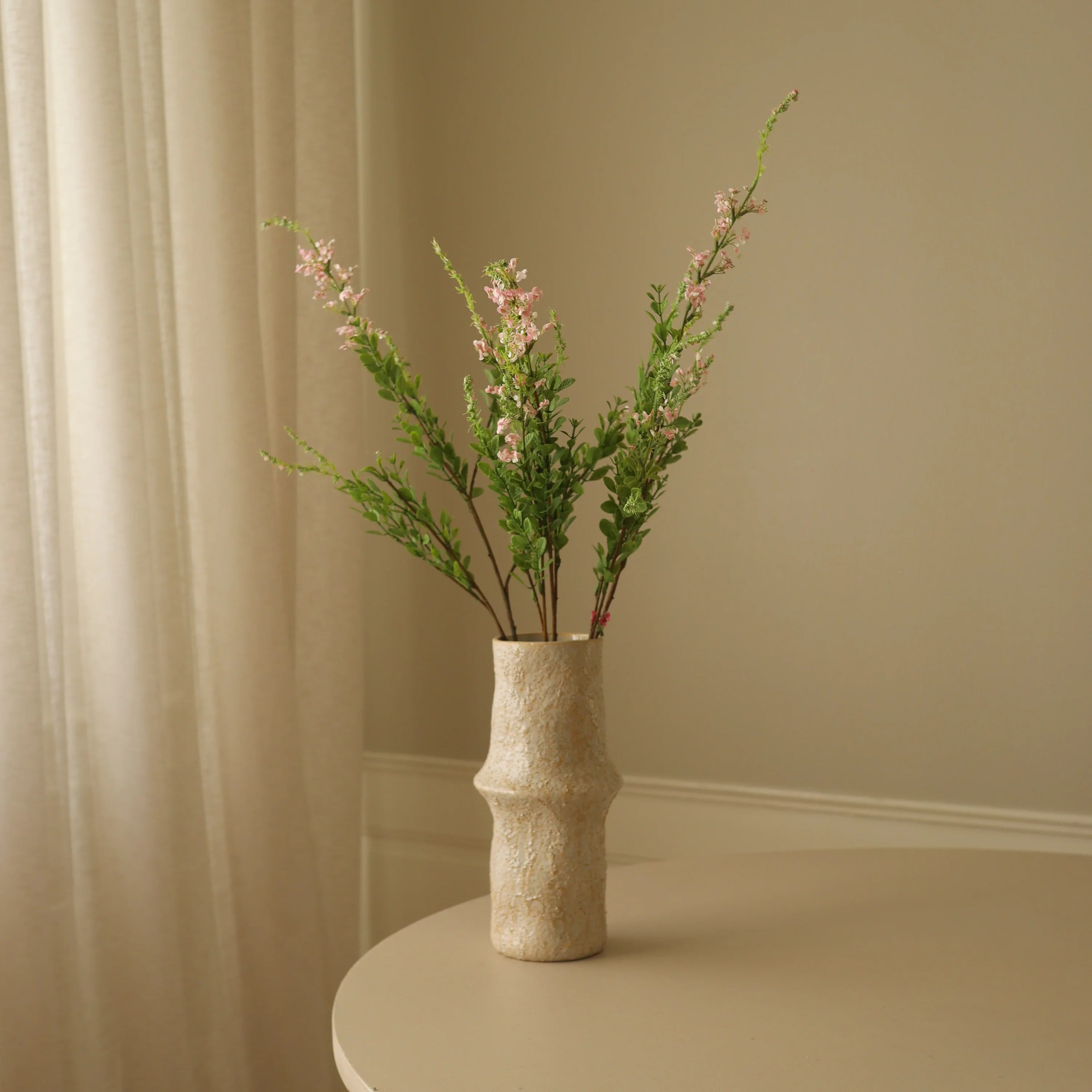 Lyserød vild blomst