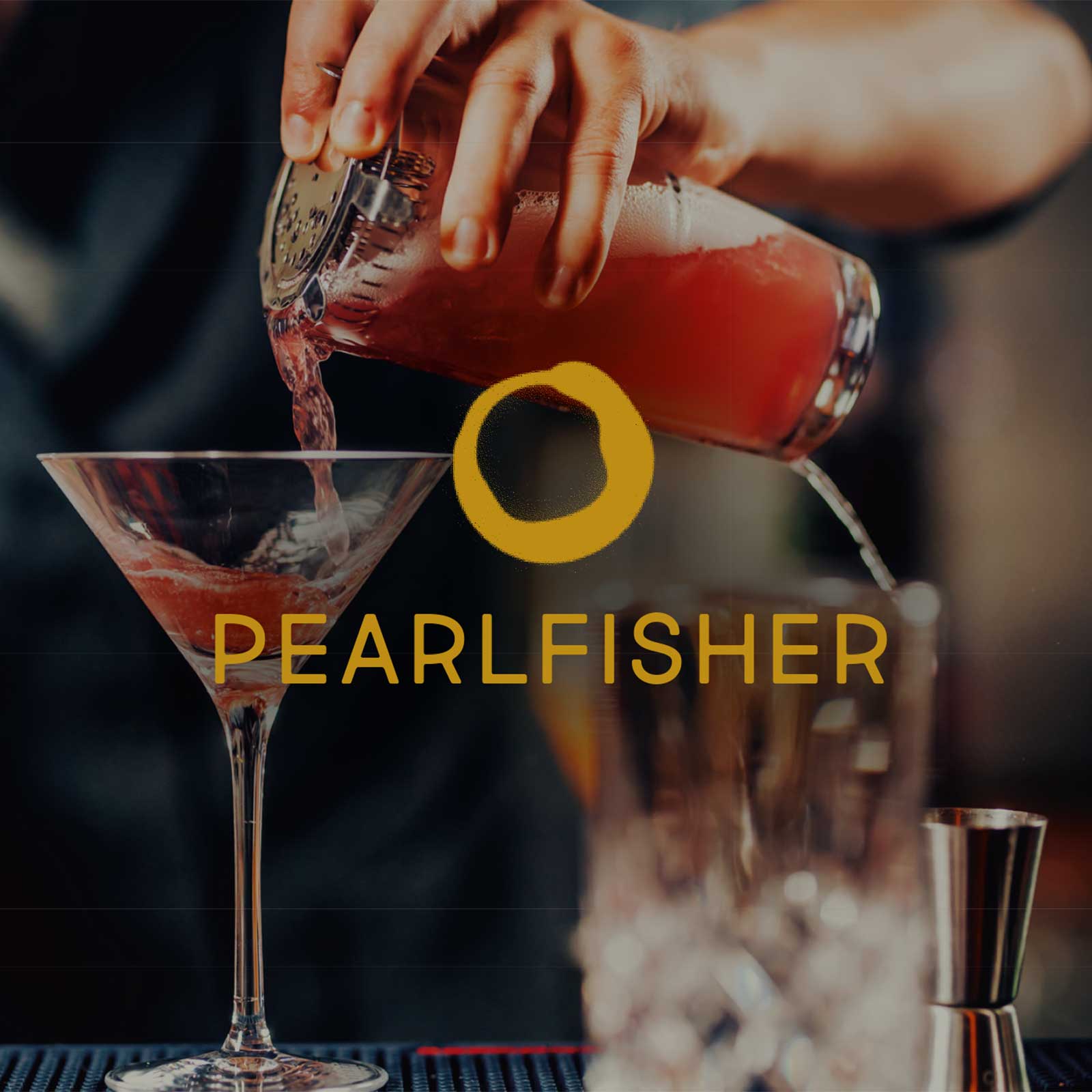 Pearlfisher Mocktail med Tranebær + Hindbær + Lime + Blodappelsin + Citrongræs