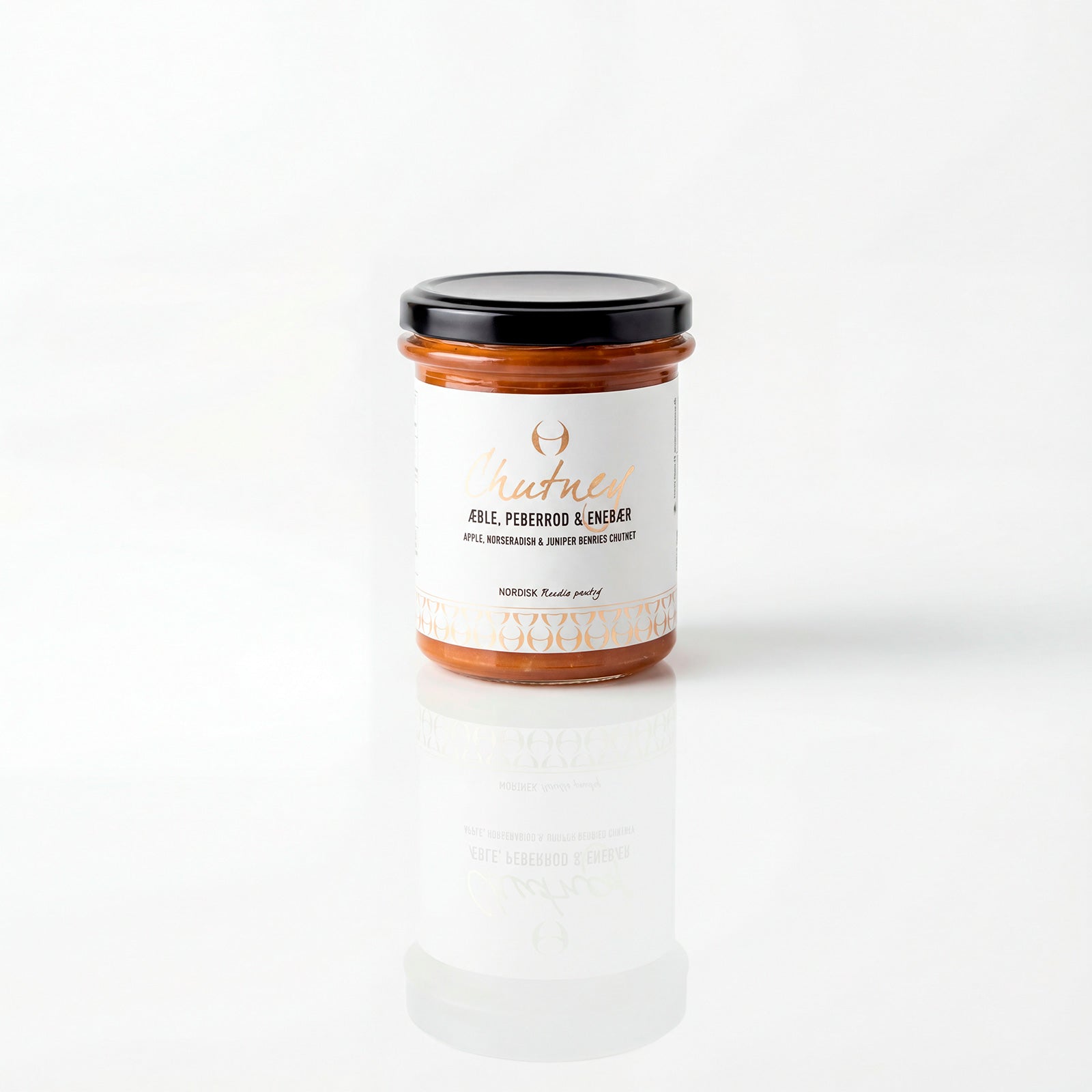 Chutney med Æble, Enebær & Peberrod