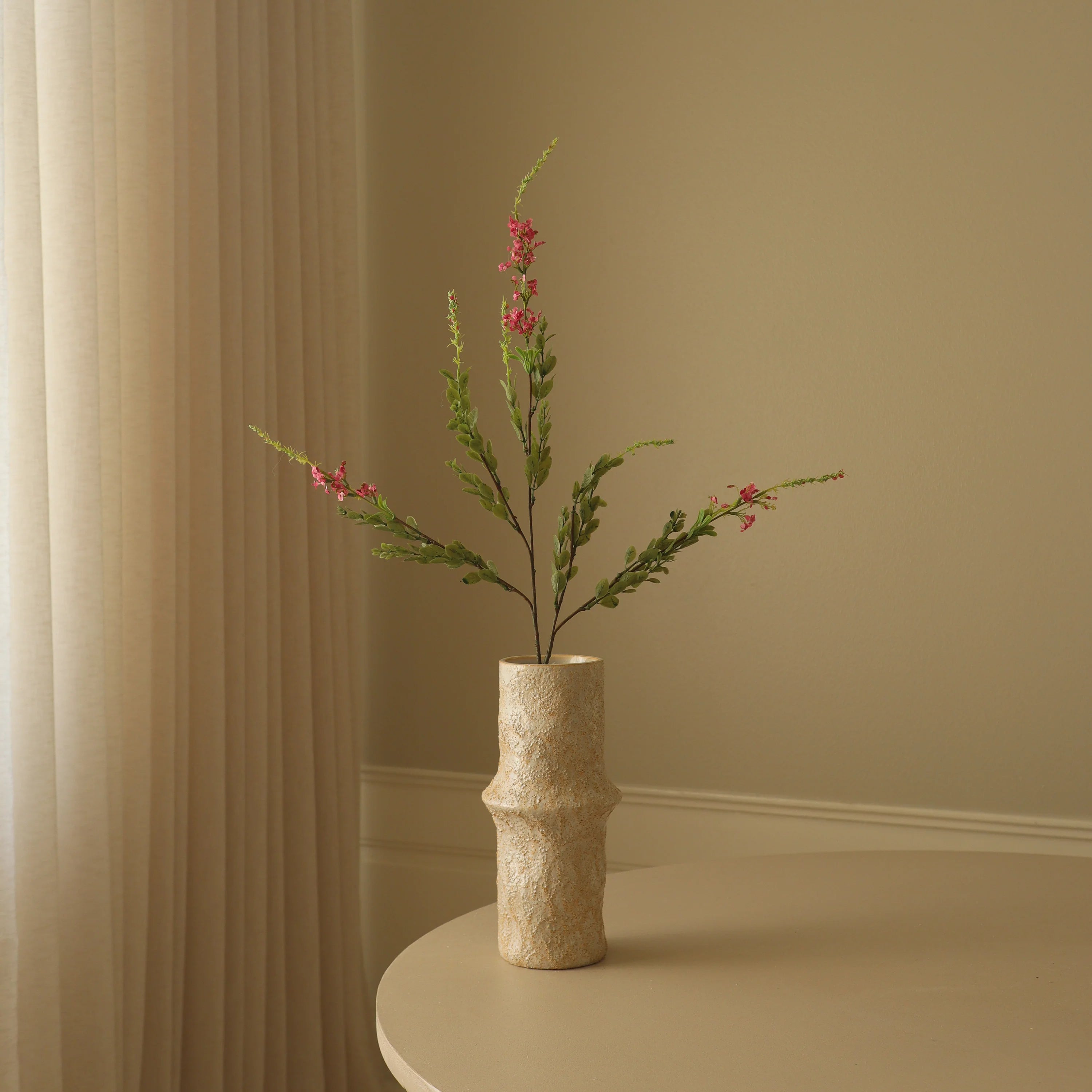 Lyserød vild blomst