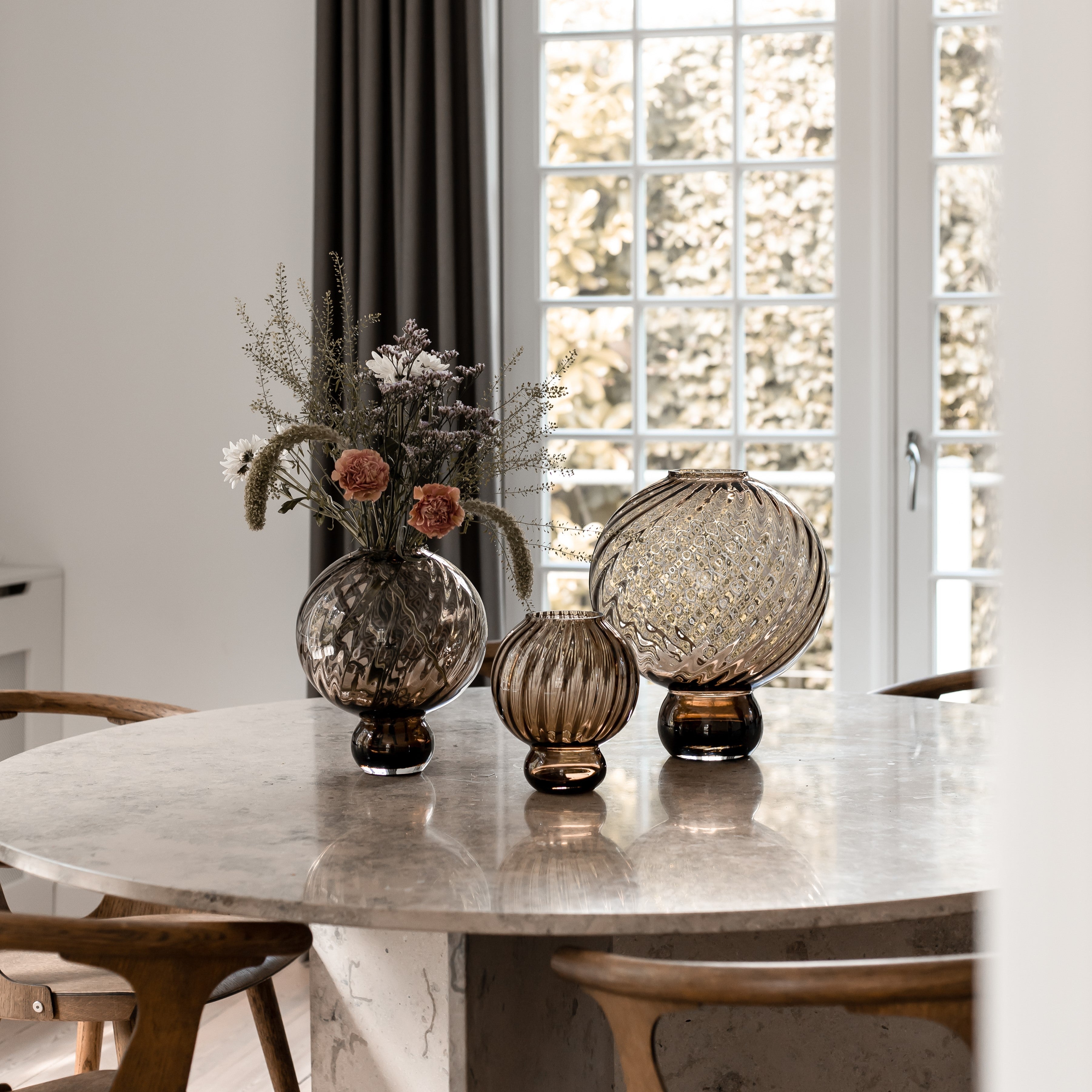 Meadow Swirl Vase - Topaz Medium