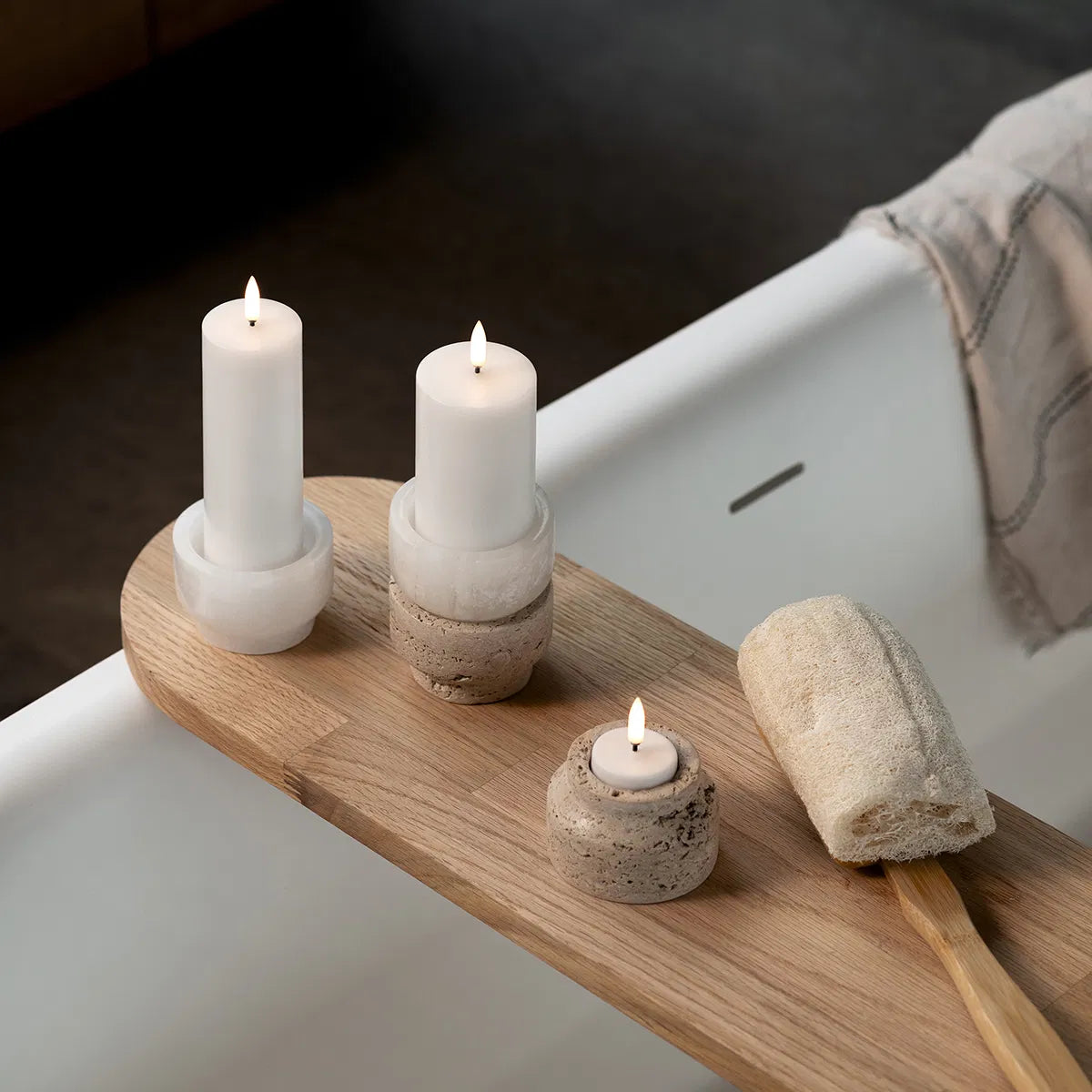 LED pillar candle, Nordic white, Smooth, 5x7,5 cm
