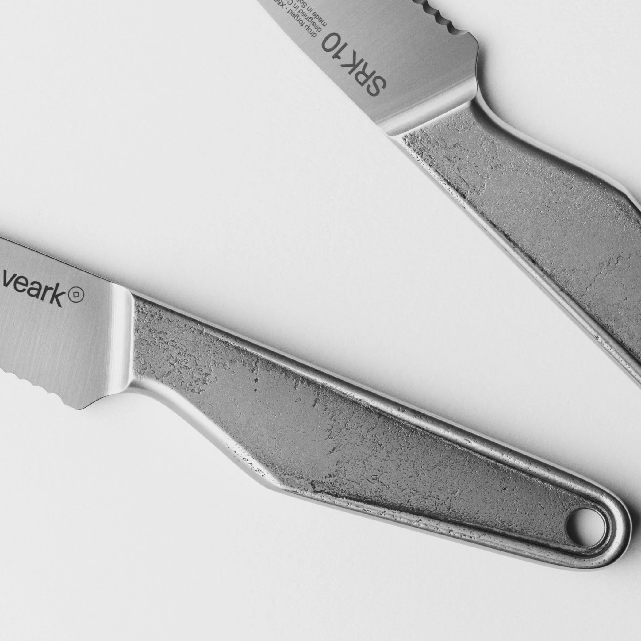 Smedet takket kniv - Veark SRK10