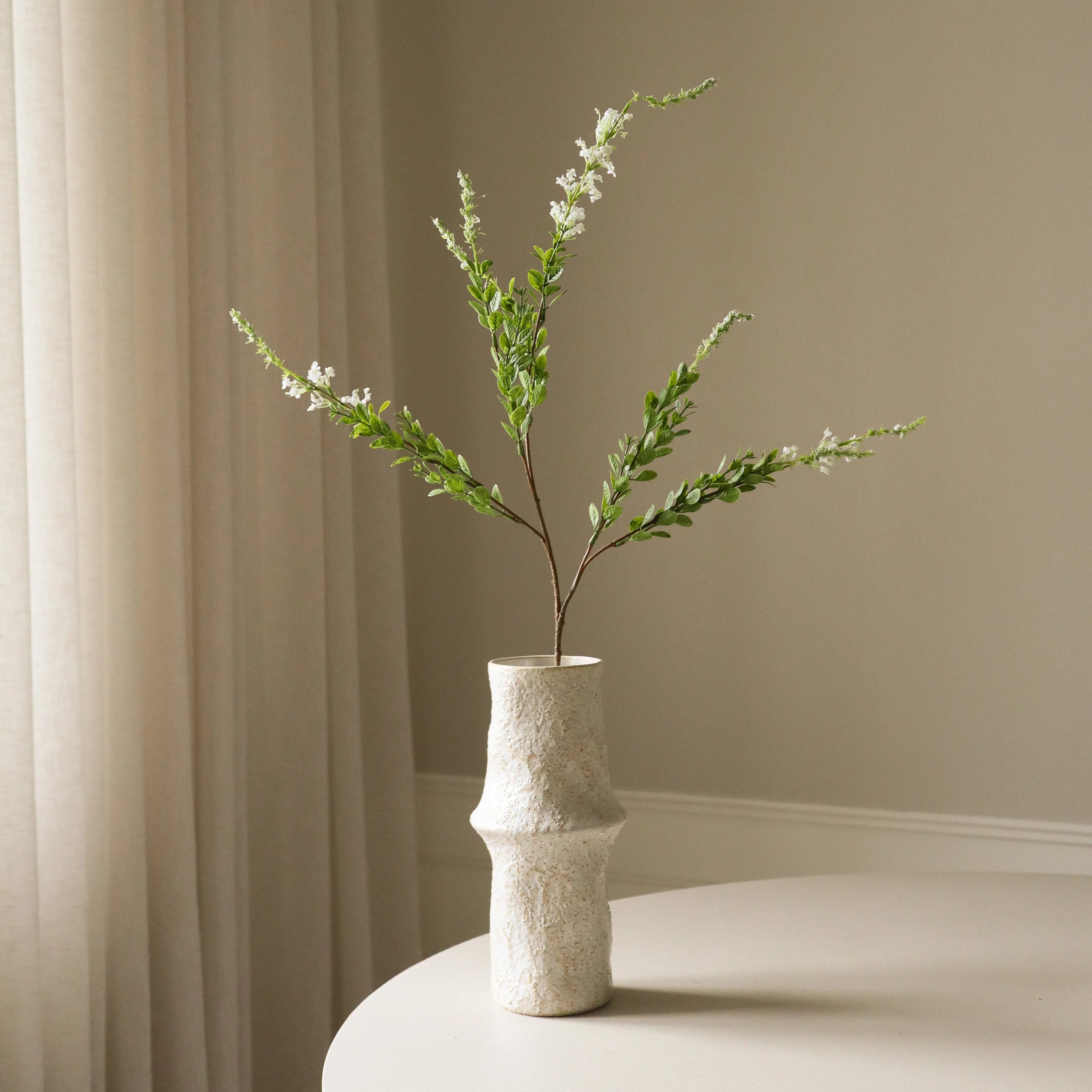 Hvid vild blomst