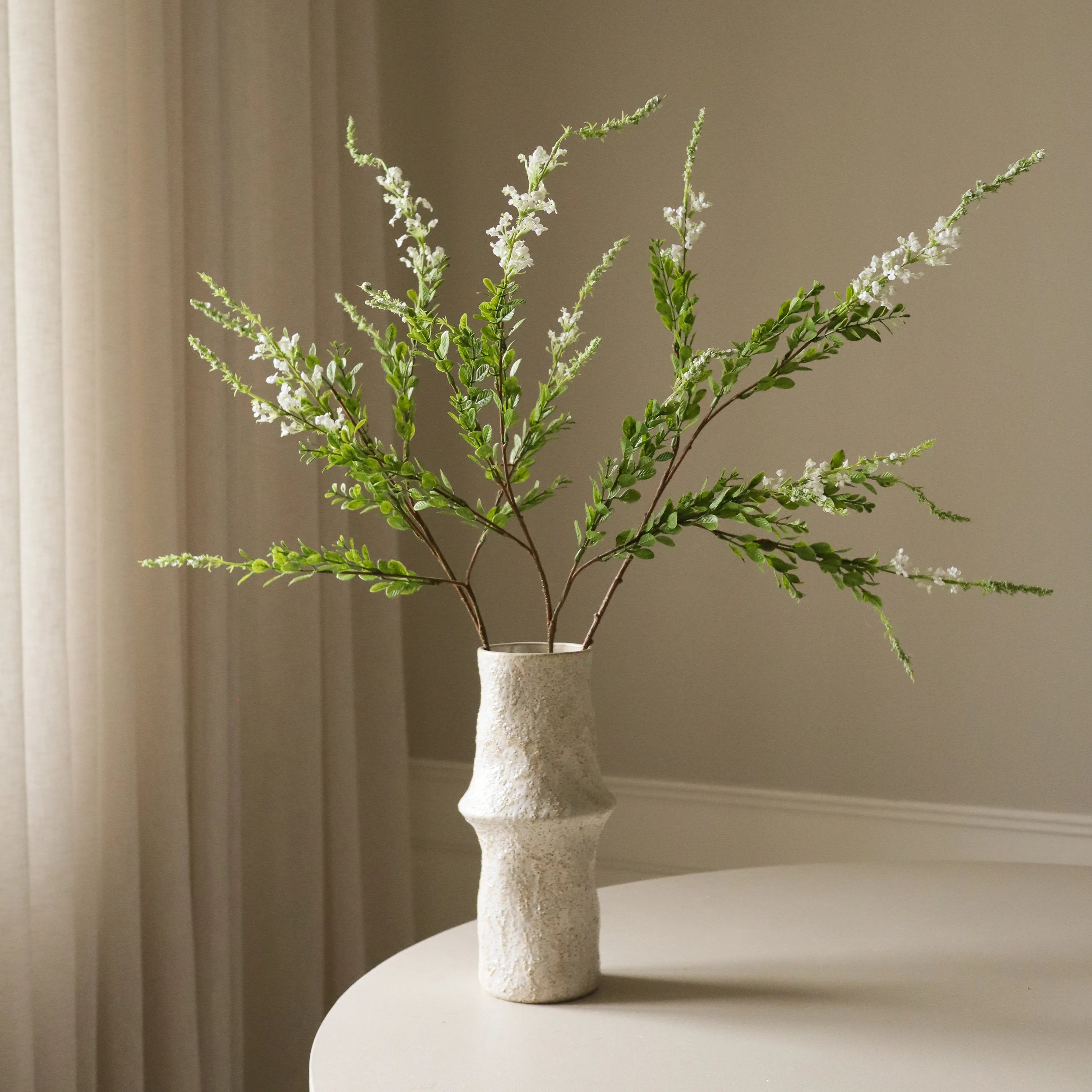 Hvid vild blomst
