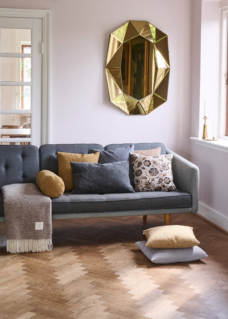Compliments Avila – Ochre