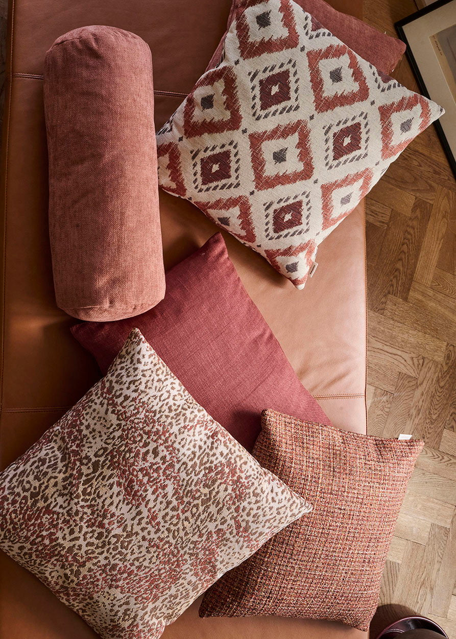 Compliments Leo – Terracotta