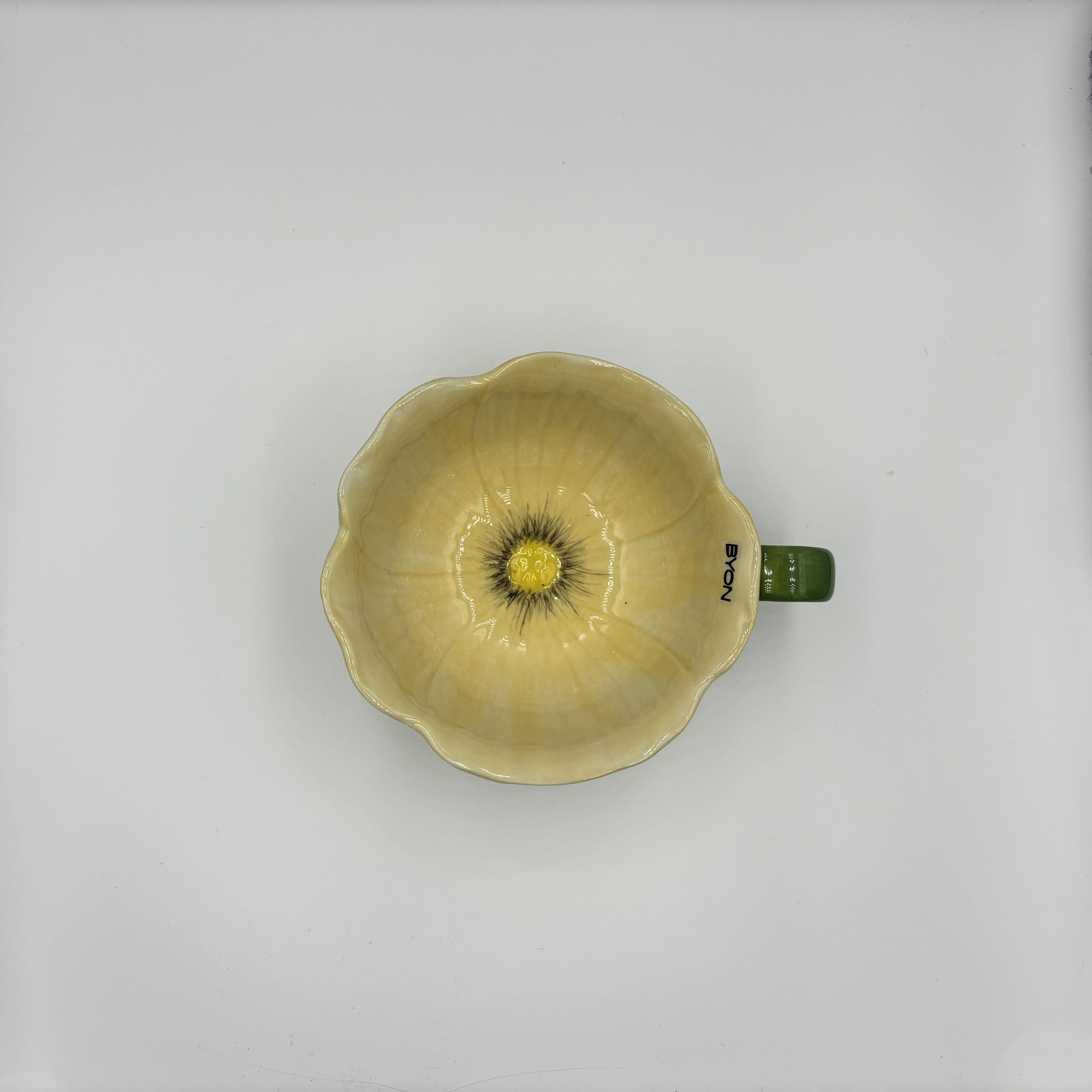 Kop poppy beige - Byon
