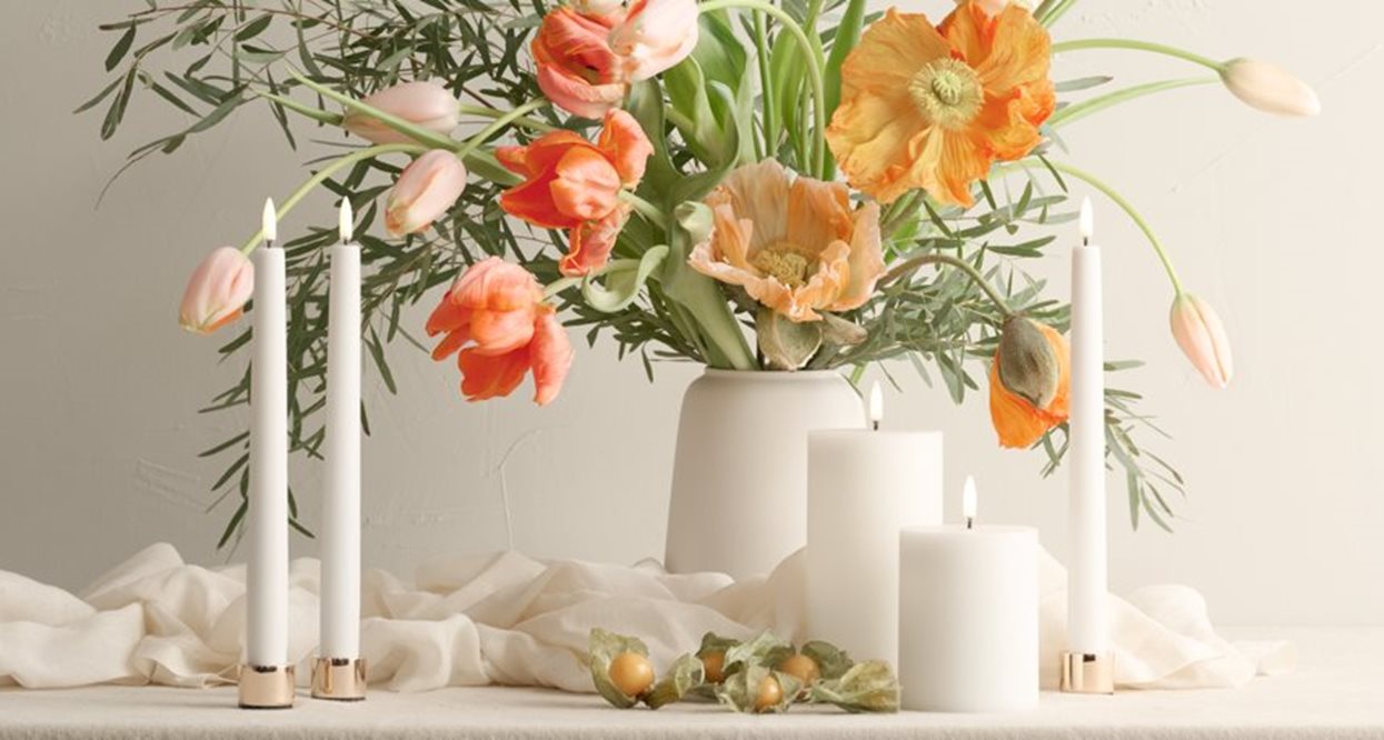 Uyuni - Taper Candle Nordic White W2,3 x H25,5 cm