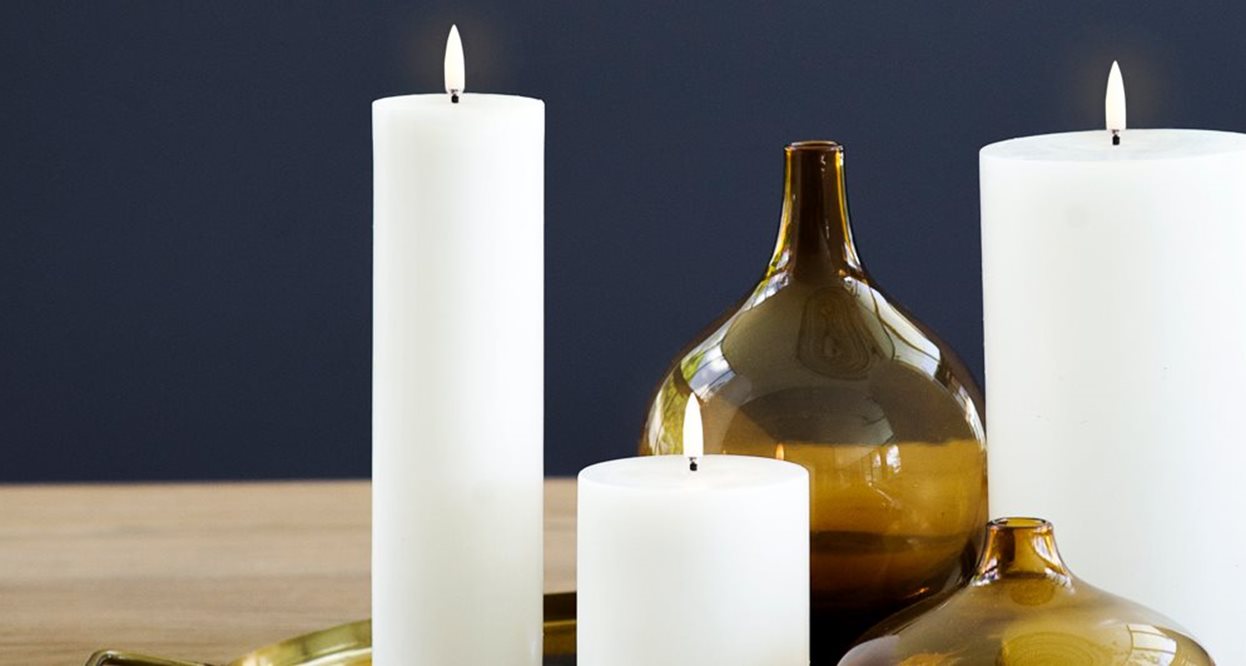 Uyuni - Pillar Candles Smooth Nordic White W10,1 x H20,3cm