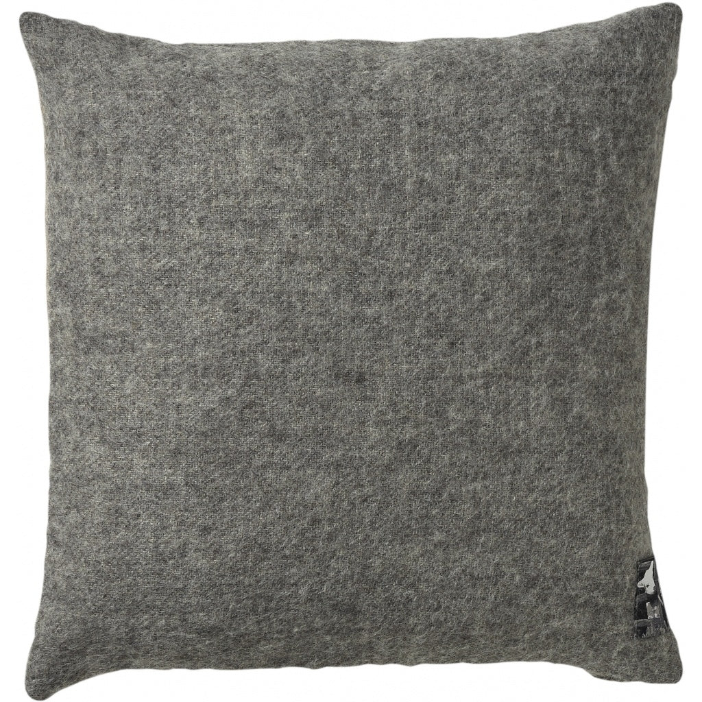 Dark Nordic Grey pude