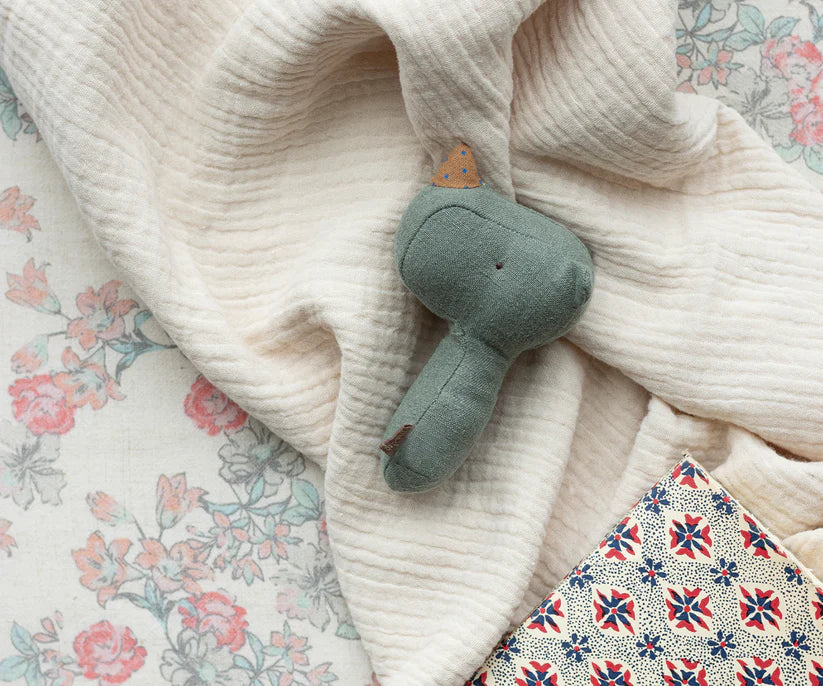 Lullaby friends, Næsehorn rangle - Pine