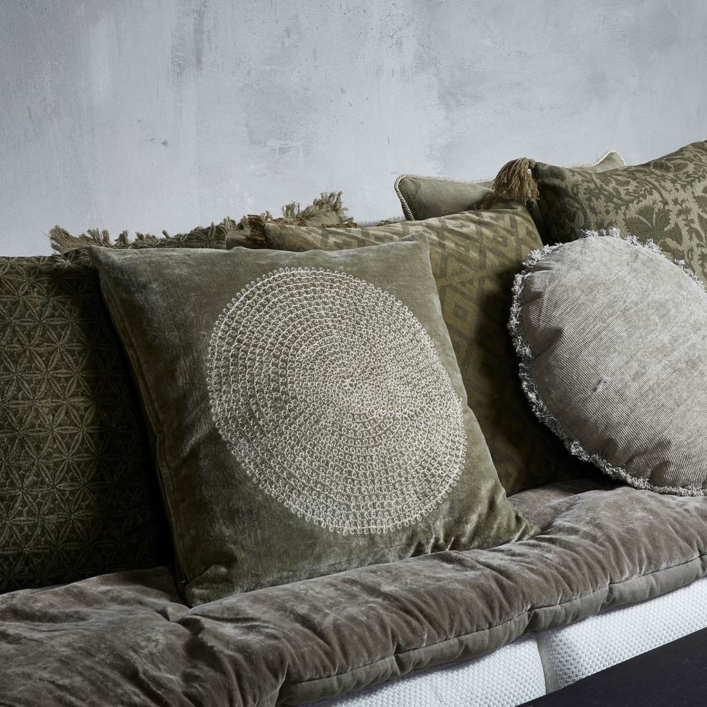 Pude m/fyld 50x50cm bomuld/velour , Olive