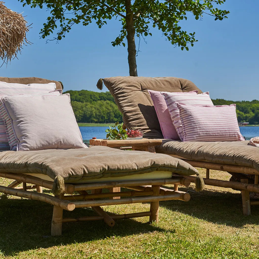 Pude m/fyld strib 50x50cm bomuld