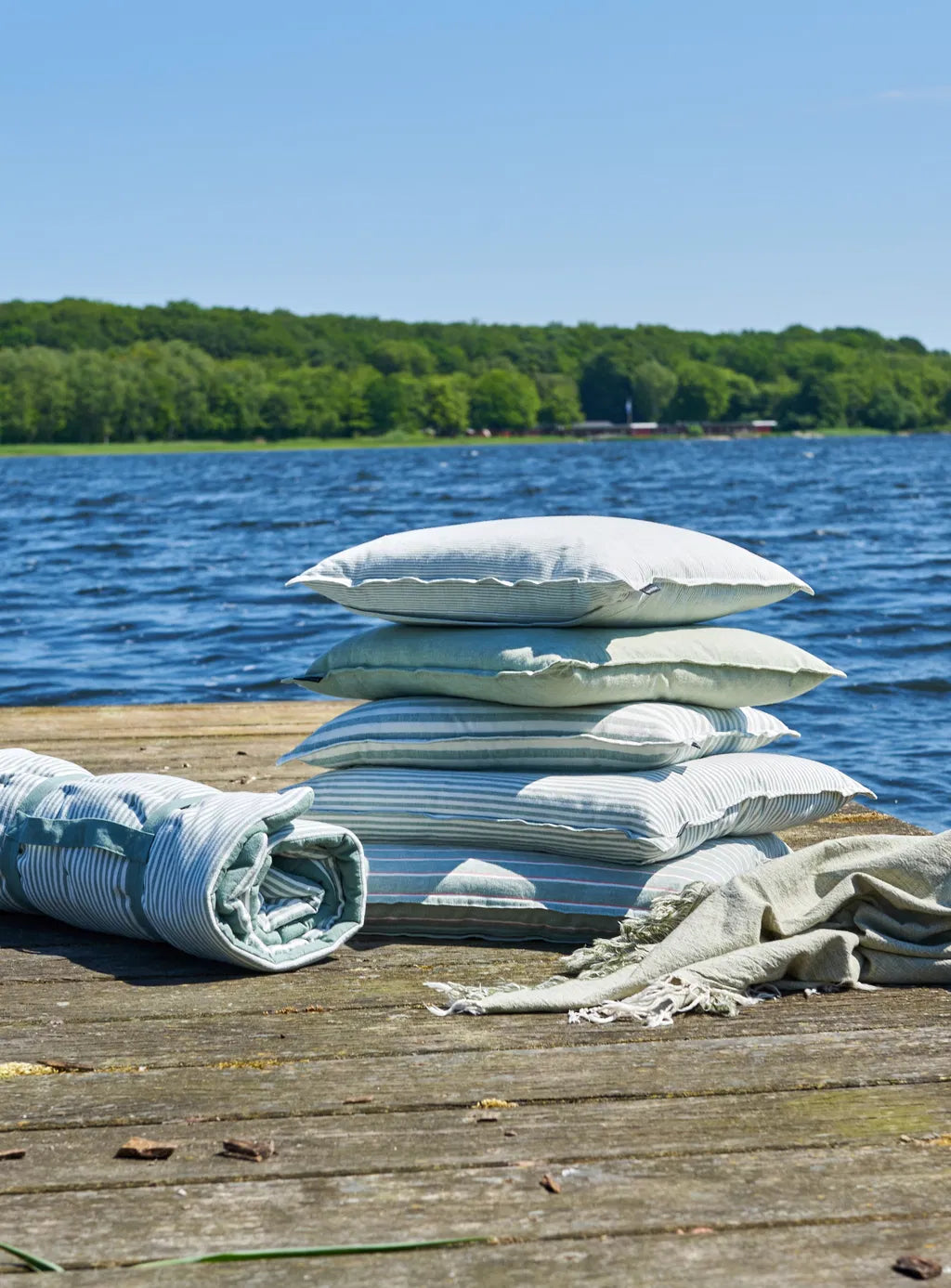 Pude m/fyld strib 60x60cm bomuld