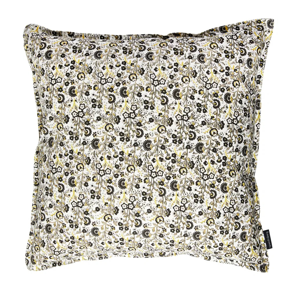 Pude m/fyld blomstret 50x50cm bomuld