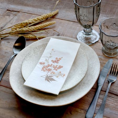 Serviet m. grene og blade