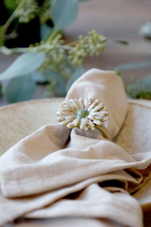 Servietring m. blomst