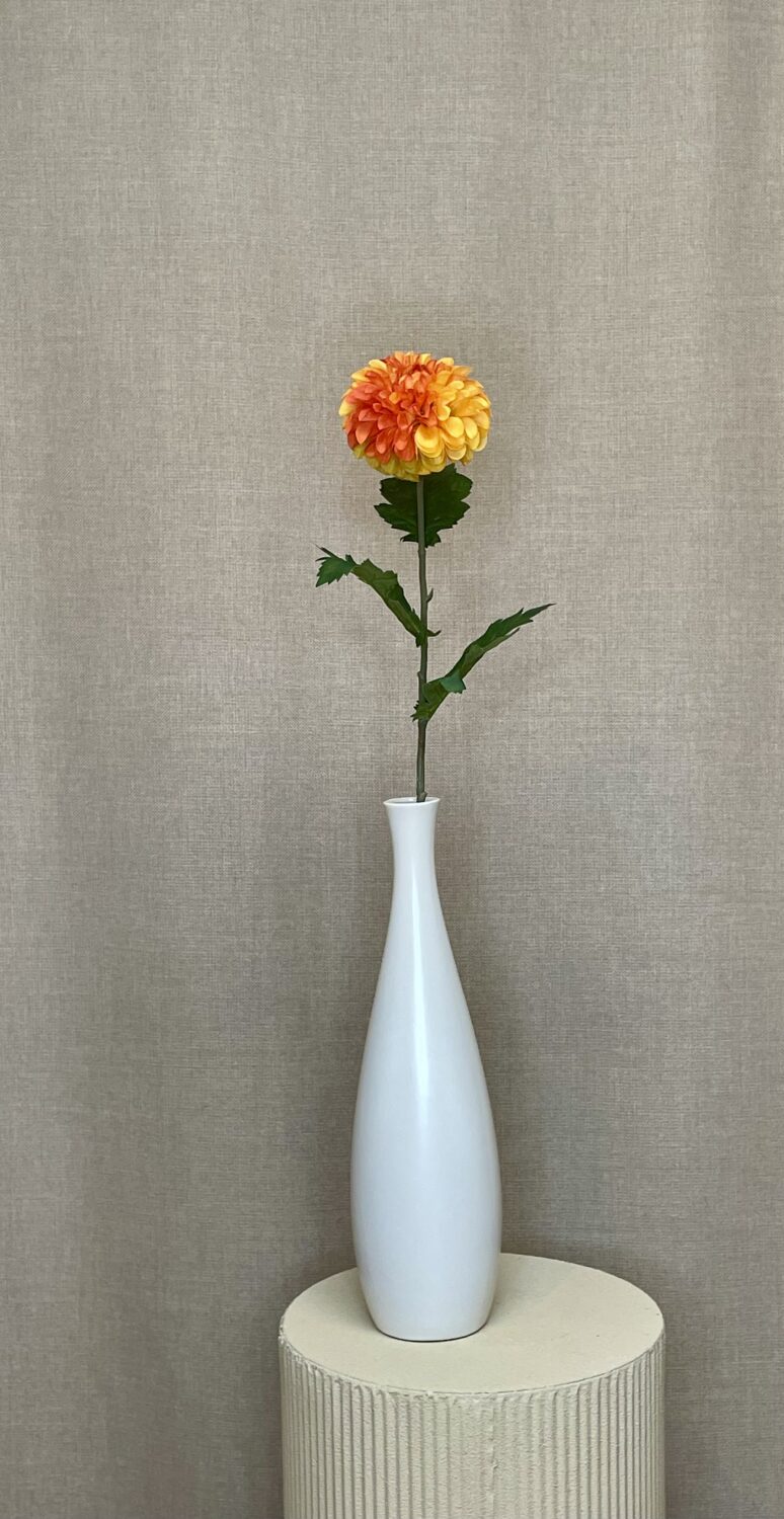 Dahlia orange h 75 cm