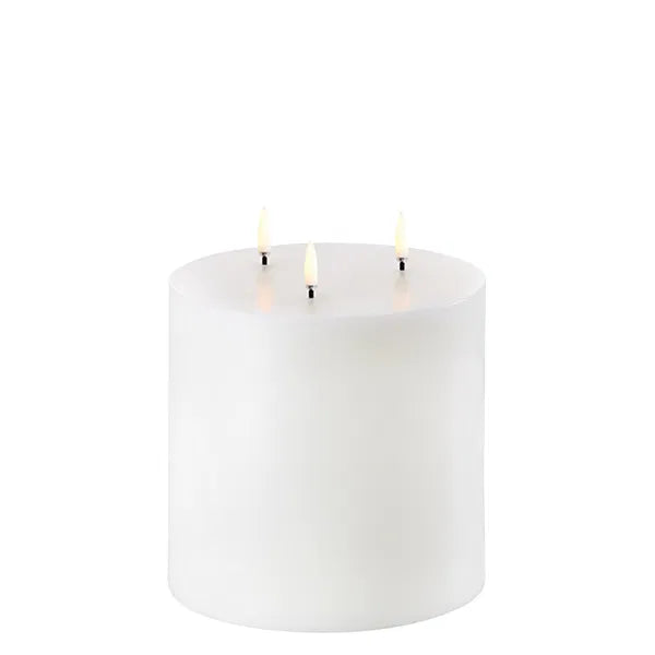LED pillar candle triple flame, Nordic white, Smooth, 15x15 cm