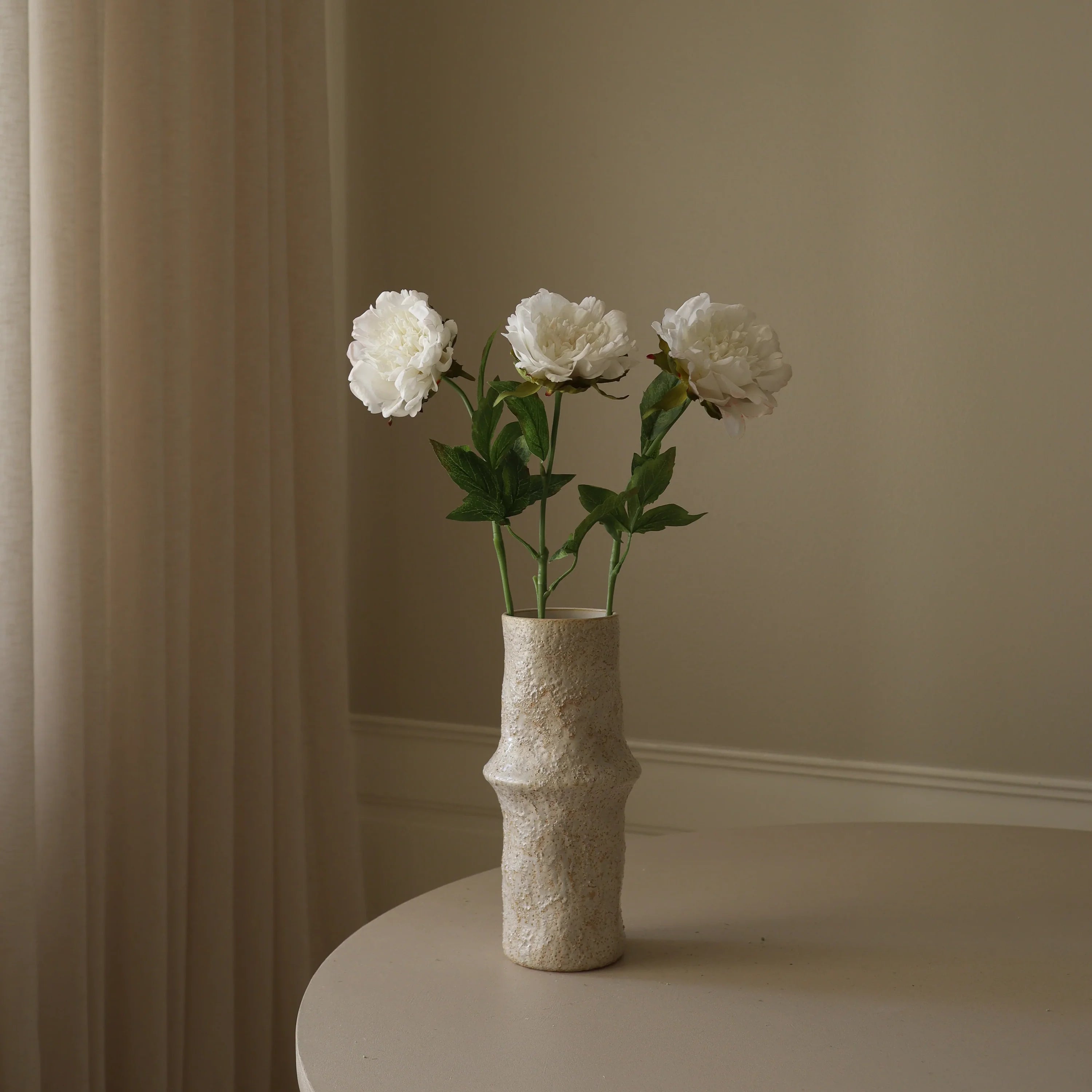 Hvid pæon blomst