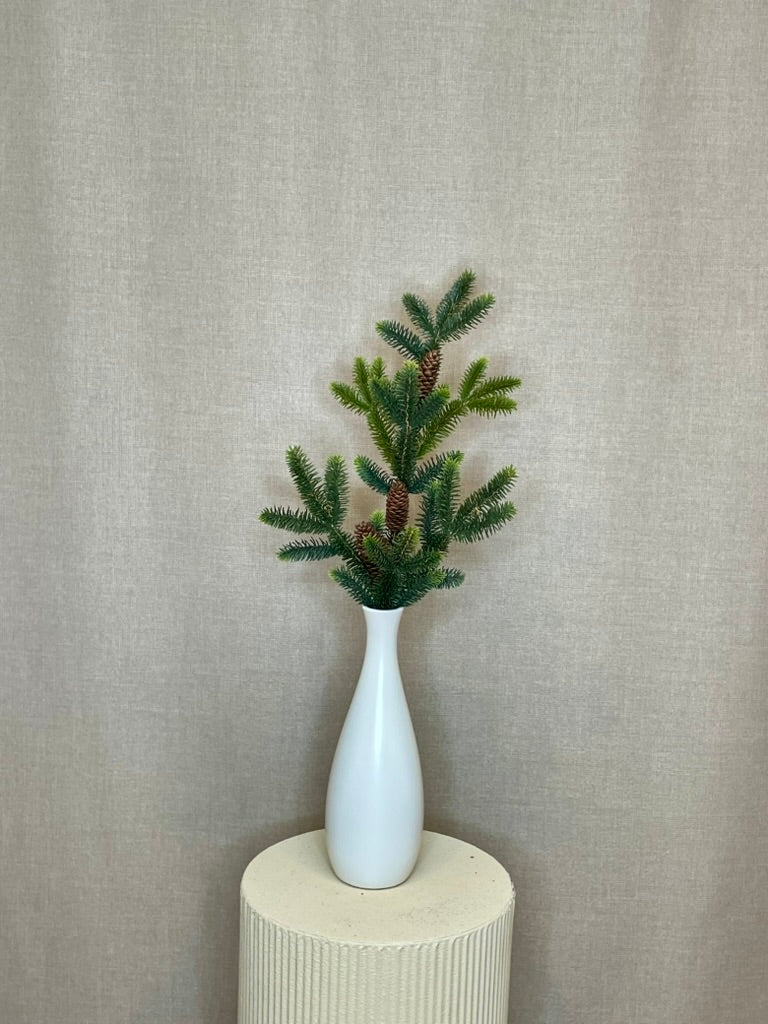 Grangren med kogler – 66 cm – inspiration og detaljer