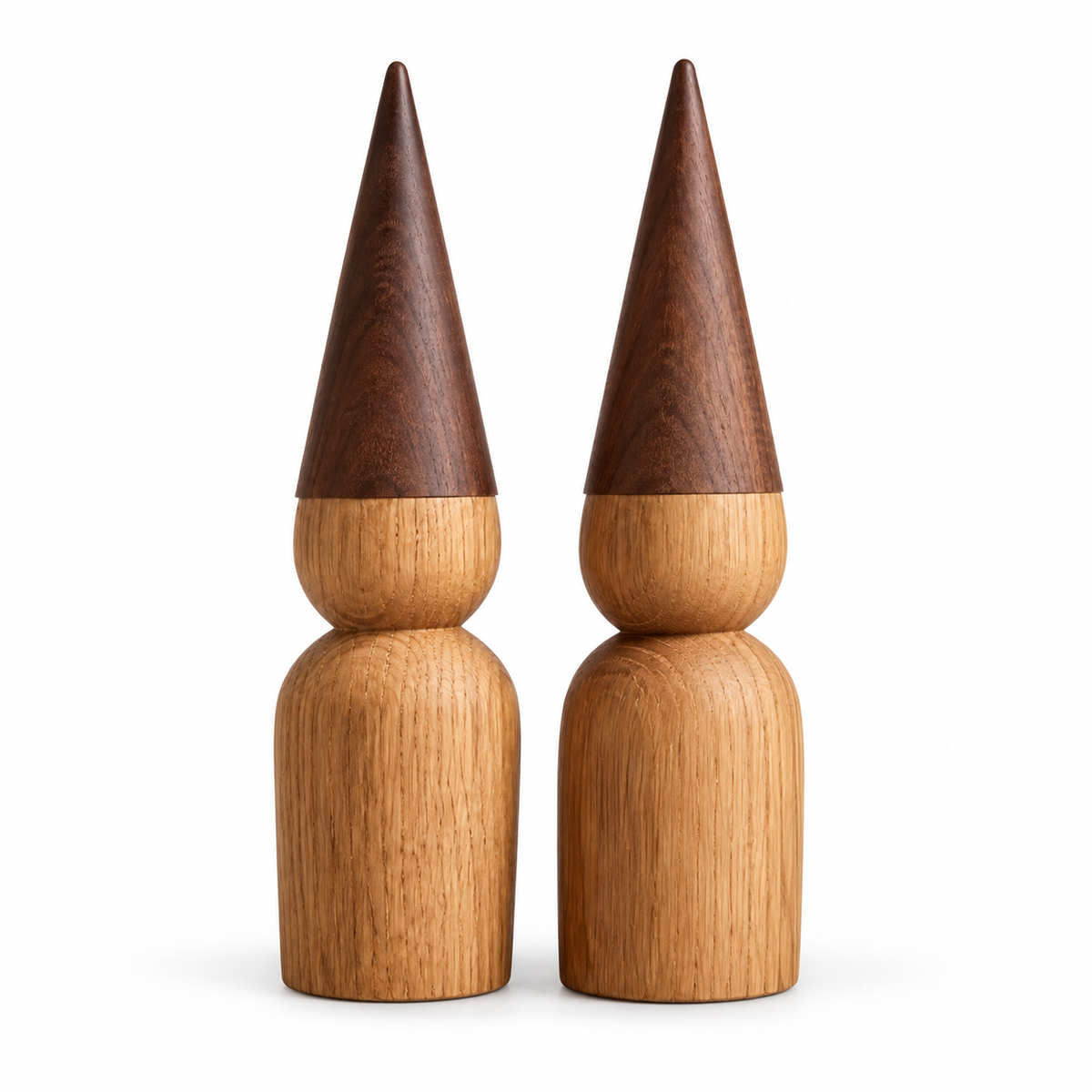 Caroline & Christian nissesæt – 18,5 cm på hvid baggrund