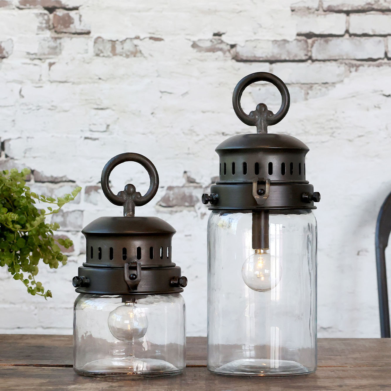 Fransk Staldlanterne inkl. pære & timer