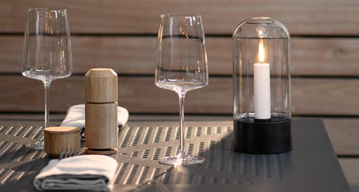 EKTA Living – Crush Me, Oiled Oak