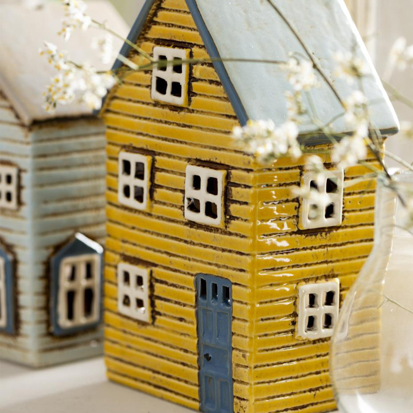 Hus t/fyrfadslys Thorshavn blå dør