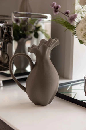 Nellie Kande - No. 3 | Brun