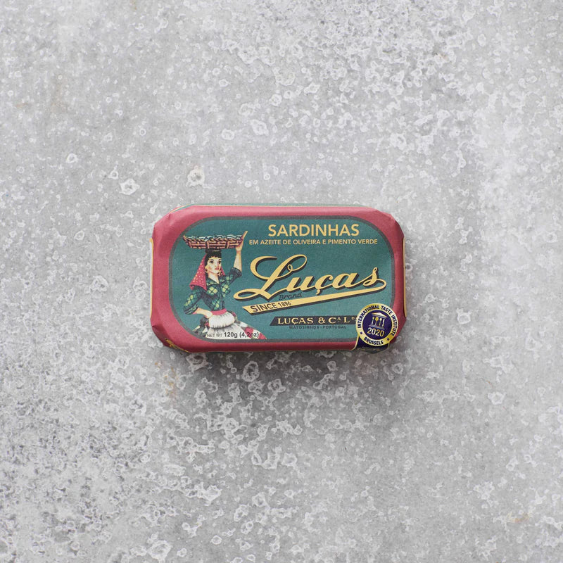 Sardiner med grøn peber og olivenolie