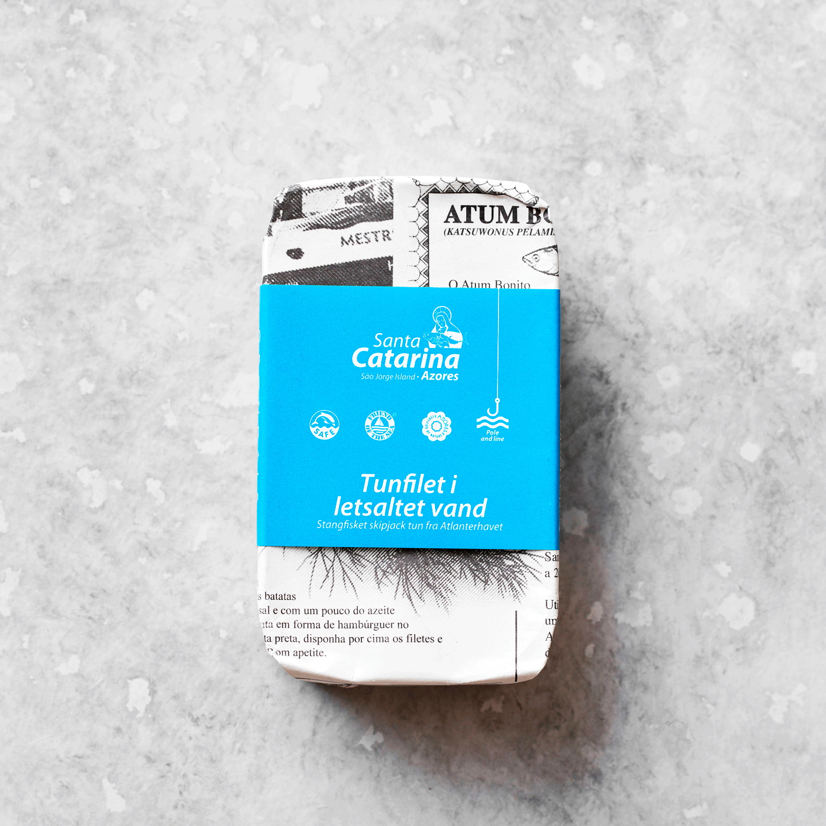 Tunfilet i letsaltet vand